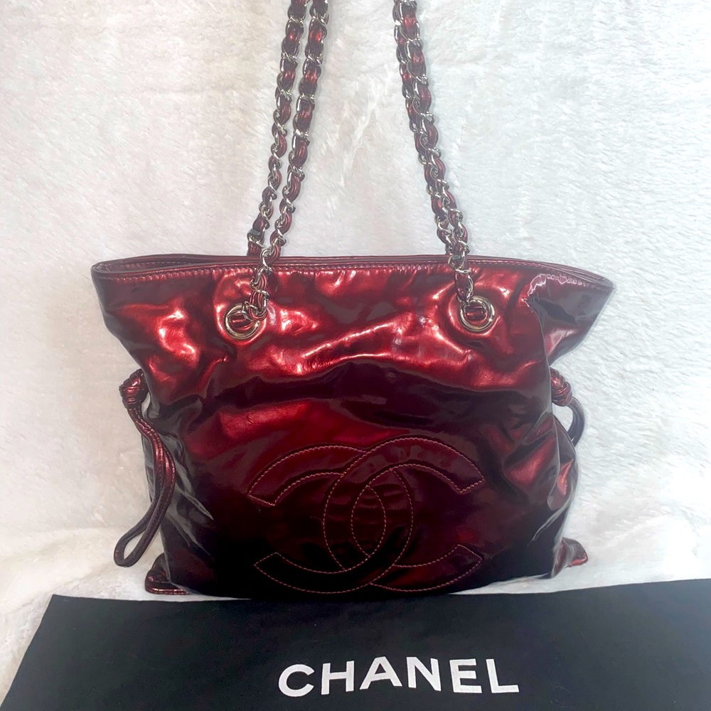AUTHENTIC! Chanel Red Shoulder Bag